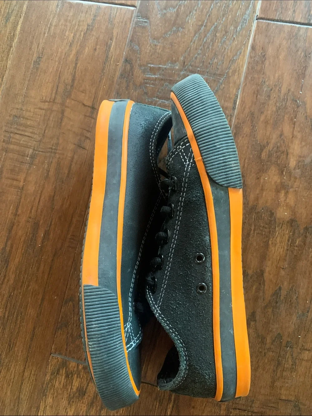 HARLEY DAVIDSON LOW TOP SNEAKERS